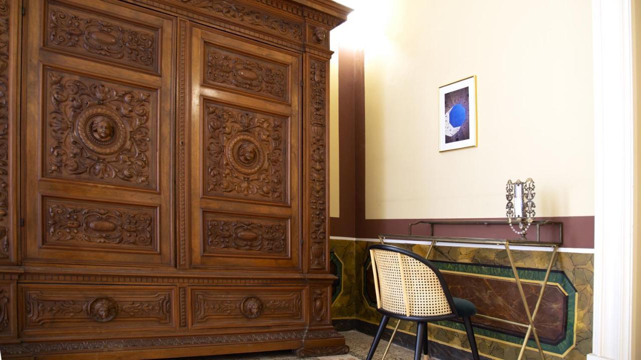 Palazzo Francesco Grassi Acomodação com café da manhã Aradeo Exterior foto